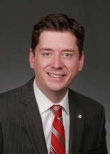 Sen Holt